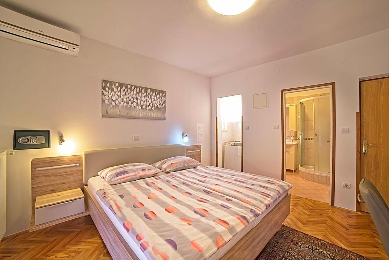 Studio Apartments Peric Rab Kampor ภายนอก รูปภาพ
