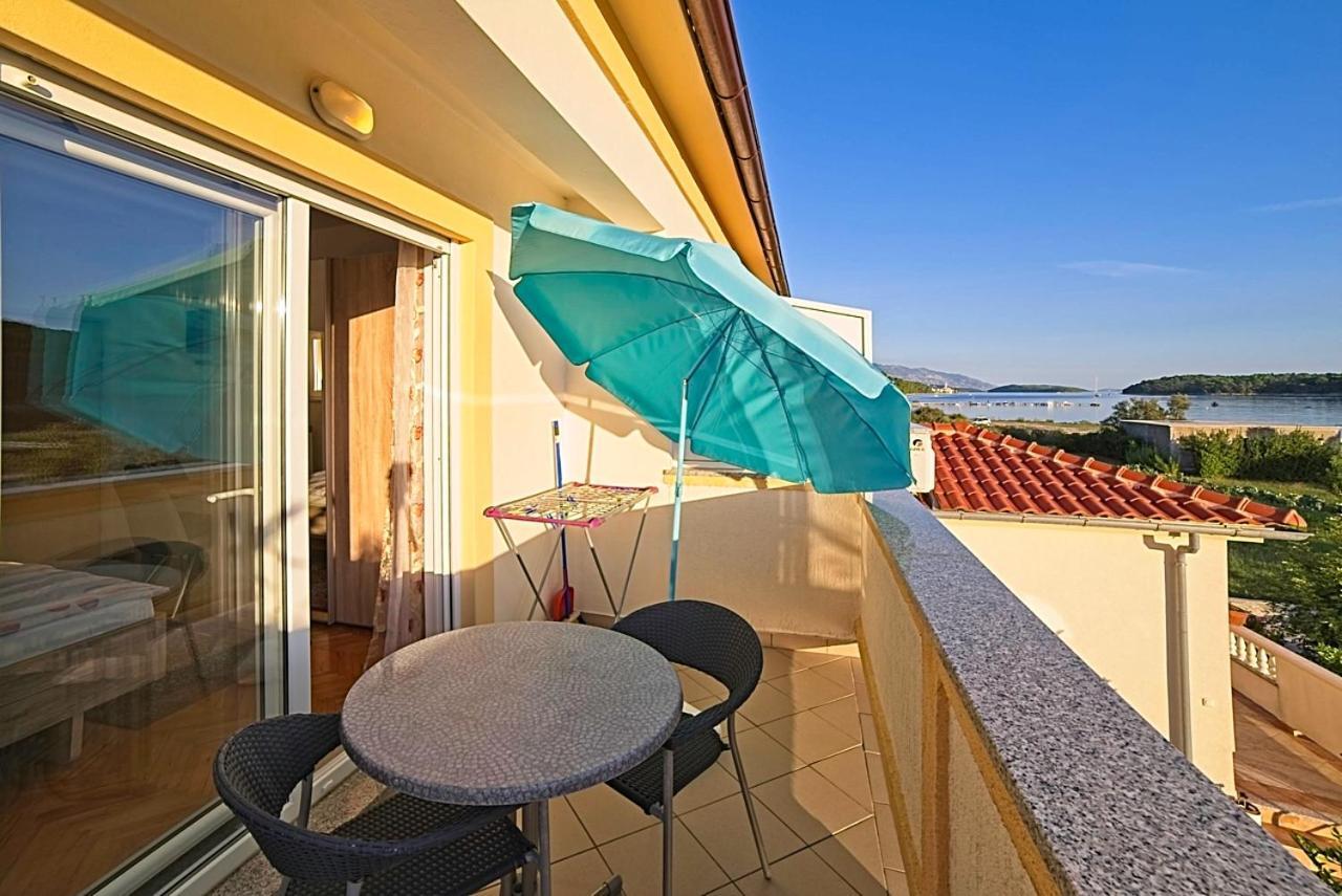 Studio Apartments Peric Rab Kampor ภายนอก รูปภาพ