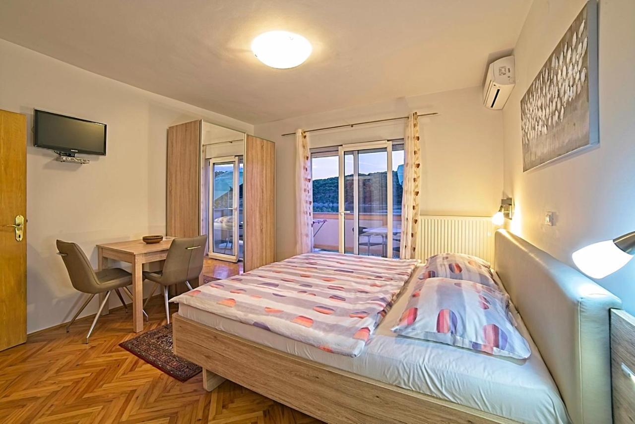 Studio Apartments Peric Rab Kampor ภายนอก รูปภาพ