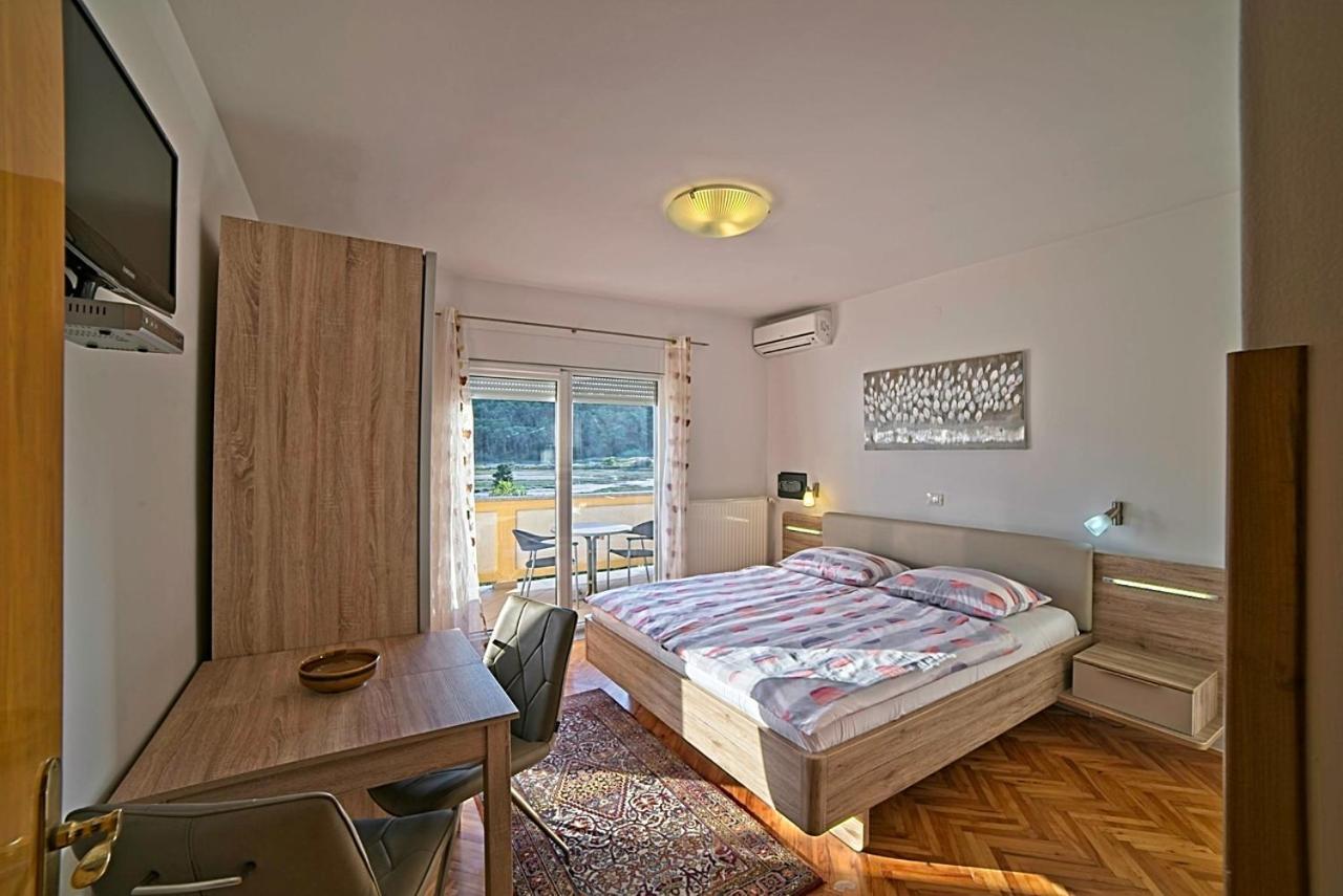 Studio Apartments Peric Rab Kampor ภายนอก รูปภาพ